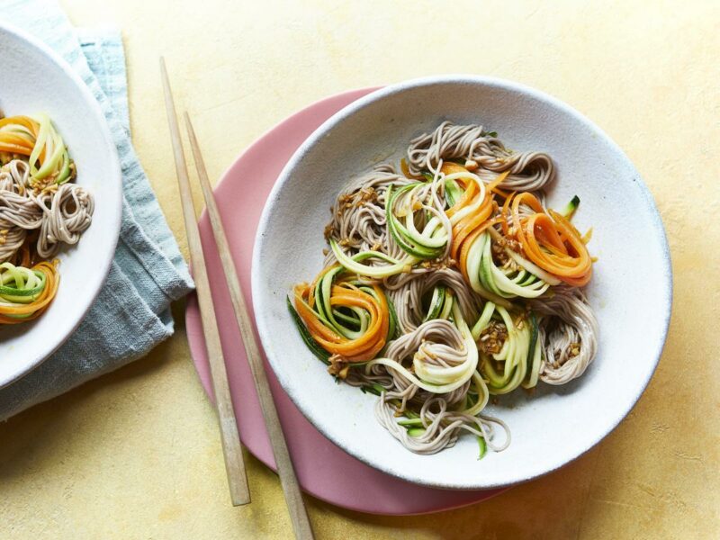 6-ingredient vegetable noodles