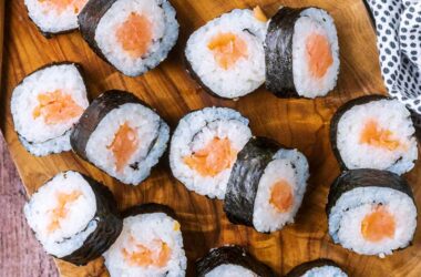 Salmon sushi