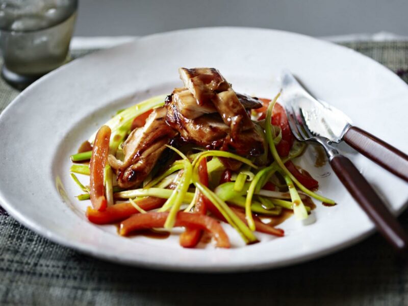 Teriyaki chicken with leek and pepper stir-fry