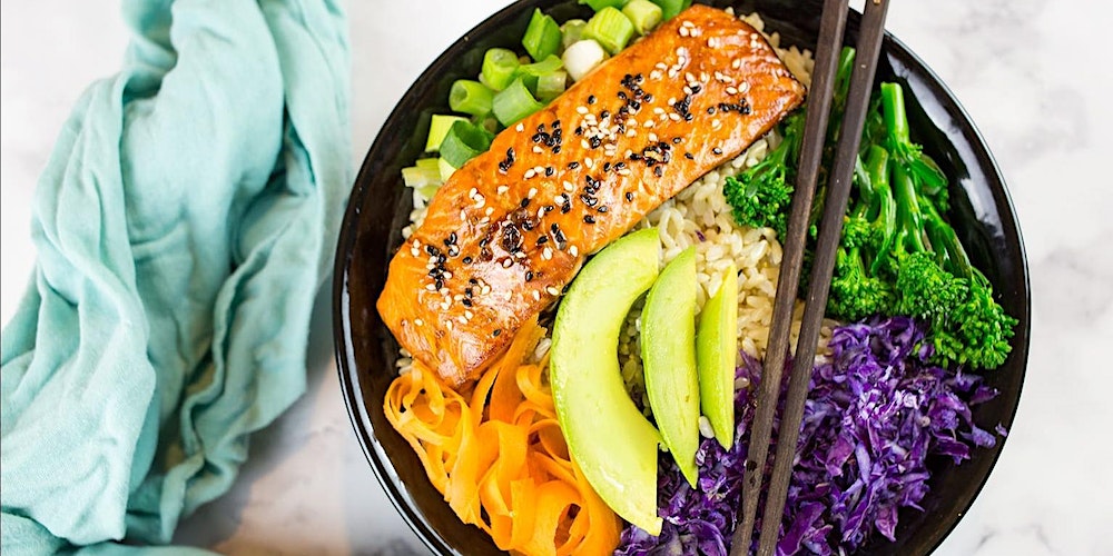 Teriyaki salmon with cabbage salad