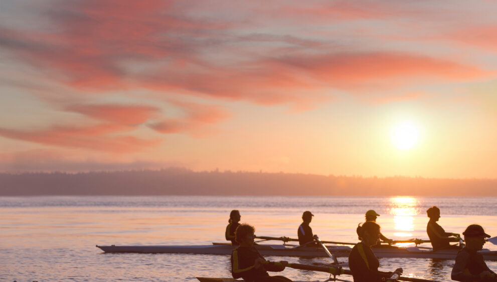 Oxford women and Cambridge men win Boat Races